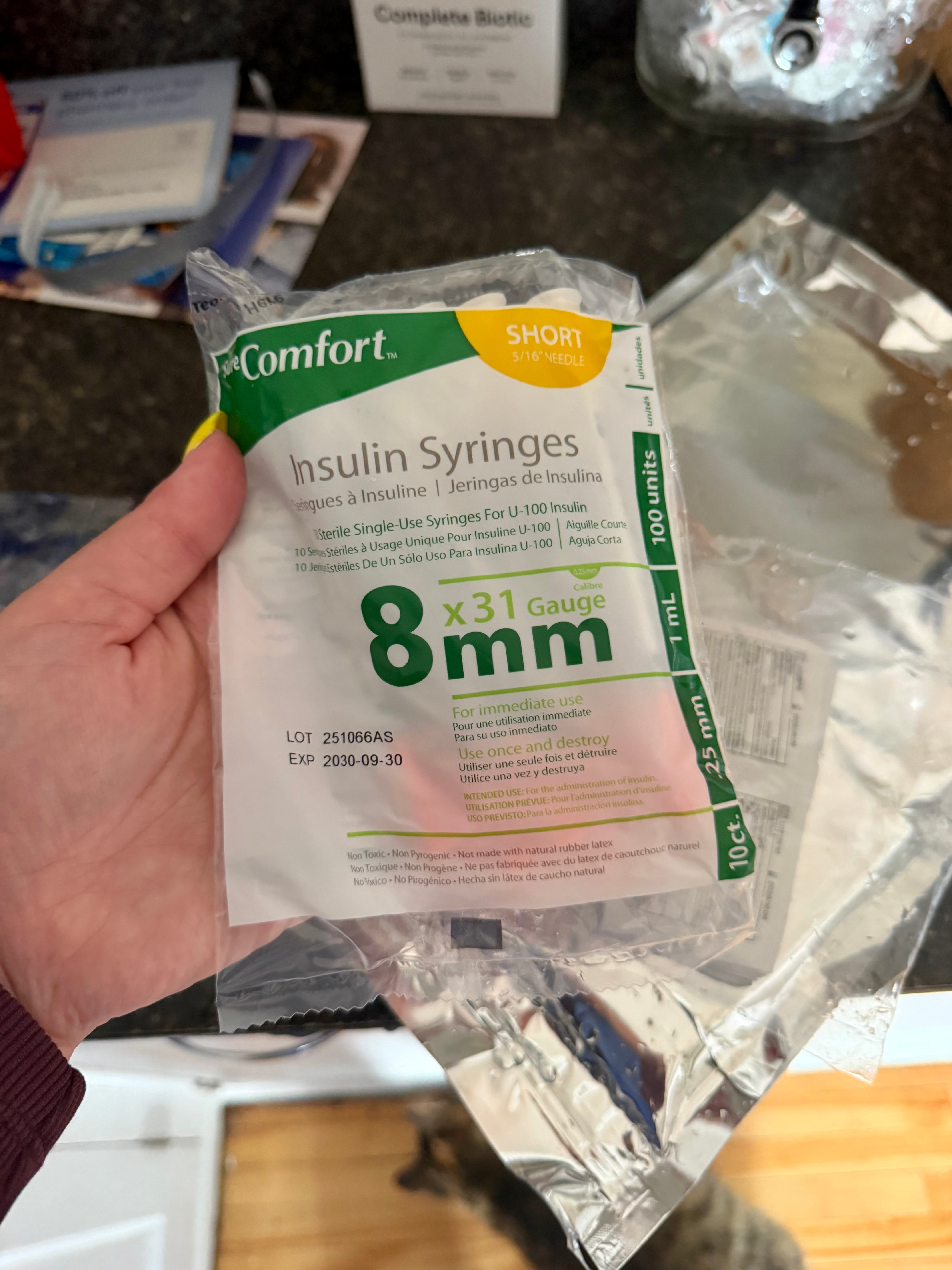 Ten insulin syringes and alcohol prep pads included in the AltRx shipment