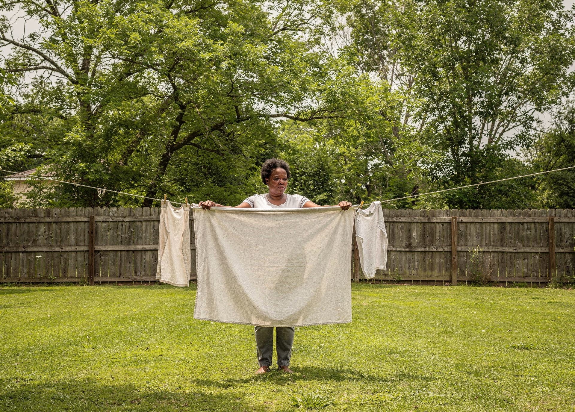 woman-hanging-laundry-on-line.jpg